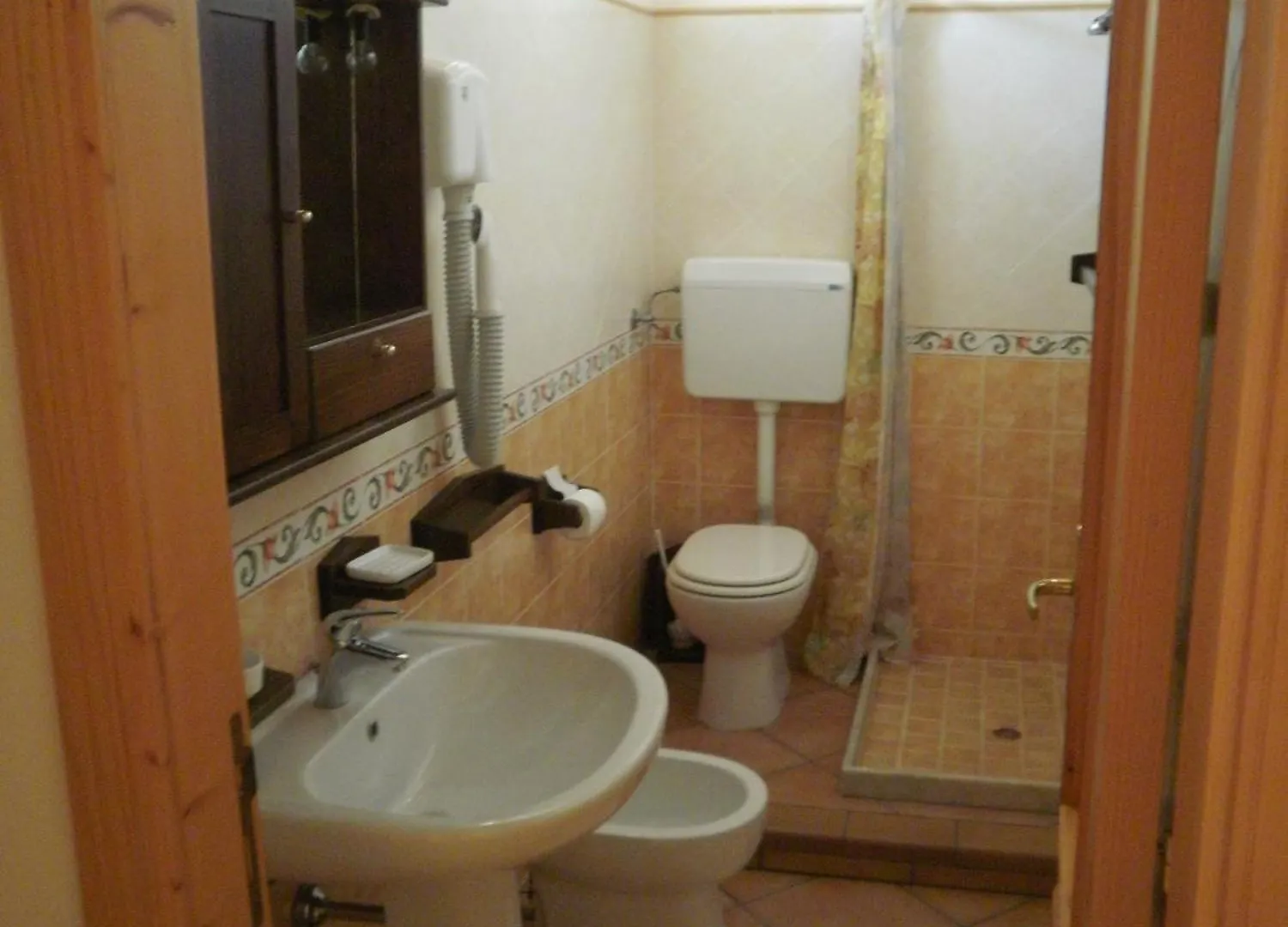 Usticatour Apartments And Villas Italy