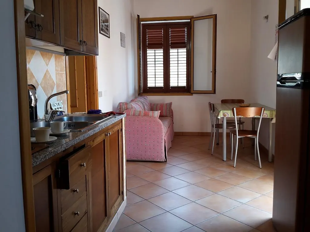 Usticatour Apartments And Villas Isola di Ustica