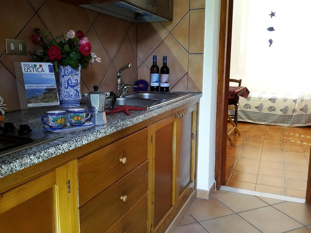 بيت للعطل Usticatour Apartments And Villas Isola di Ustica إيطاليا